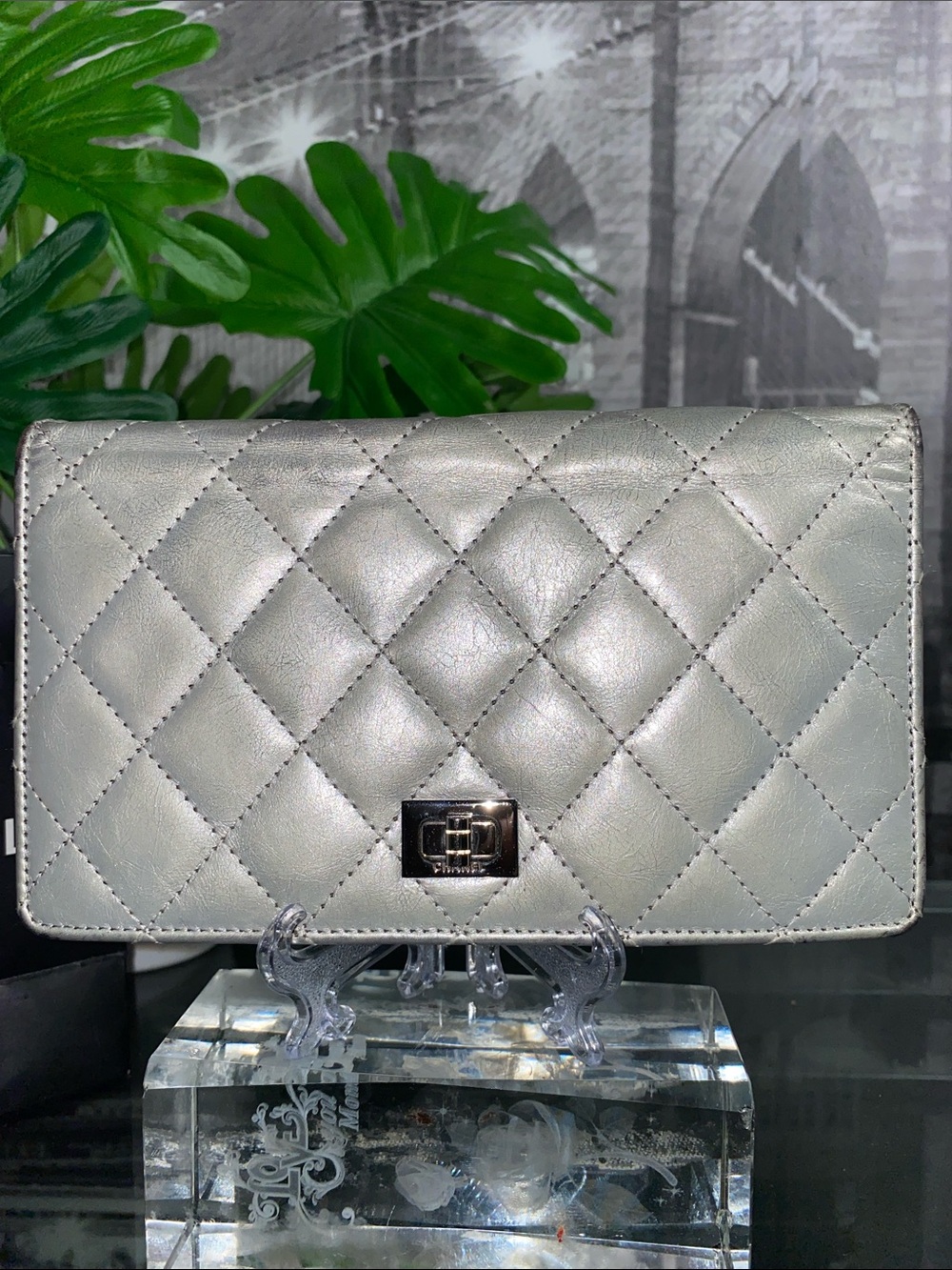 Authentic CHANEL 2.55 Quilted Matelasse Logo Lambskin Long Bifold Flap Wallet - Picture 7 of 17